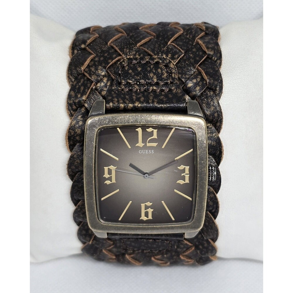 Men's Vintage GUESS Big Face Wide Leather Band Watch 13